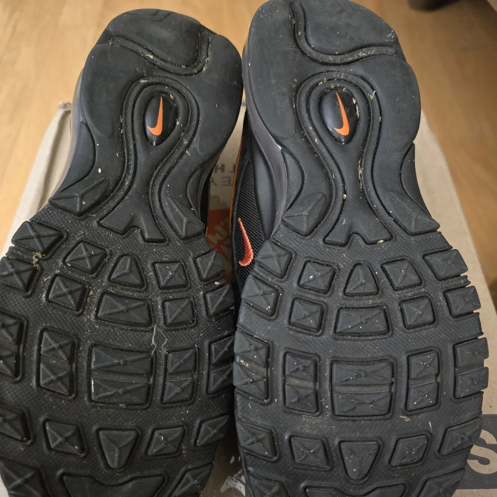 Nike Air Max 97 Safari GS "Black Safety Orange, Sneakers  Shoes Y 6.5 / W Size 8 - Picture 4 of 9